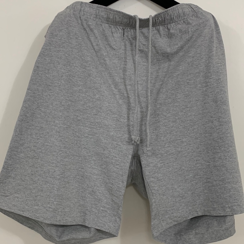 Turtle Bay gray shorts